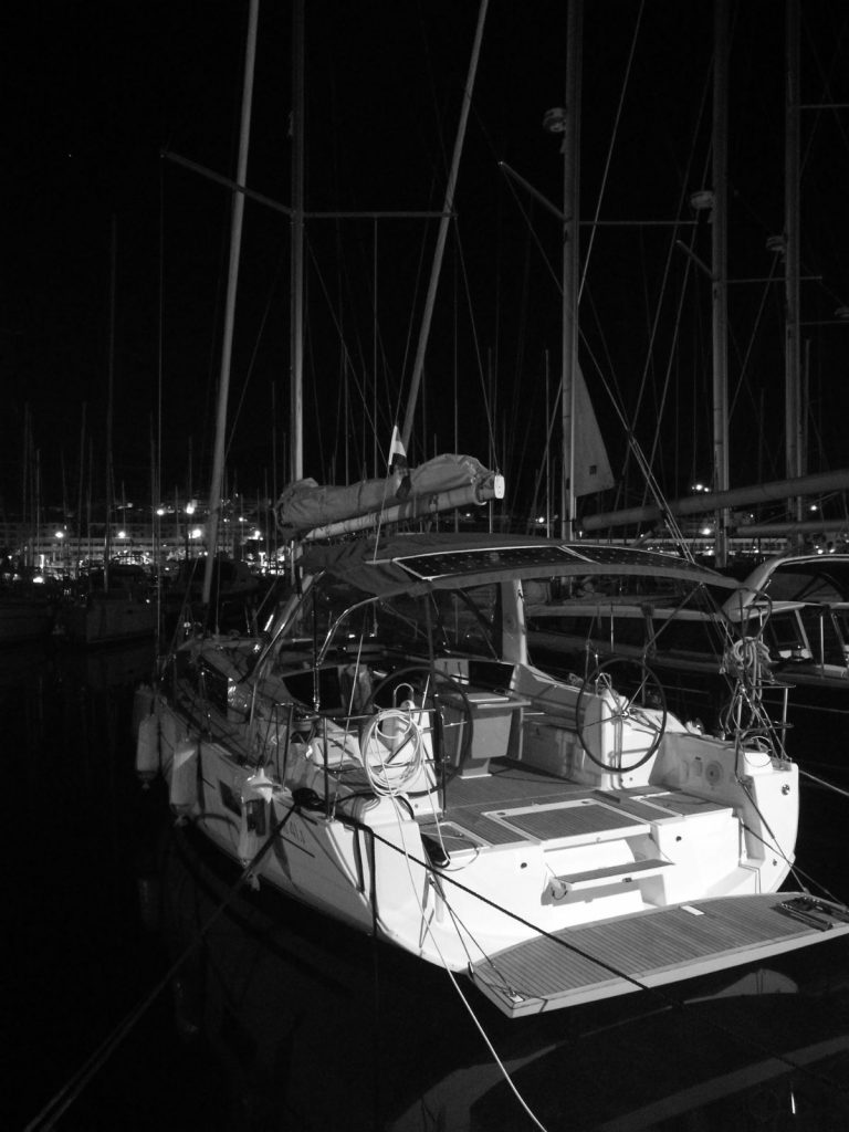 This image has an empty alt attribute; its file name is Oceanis41.1_Croatia_1-768x1024.jpg