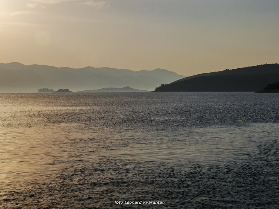 This image has an empty alt attribute; its file name is Orebic.jpg