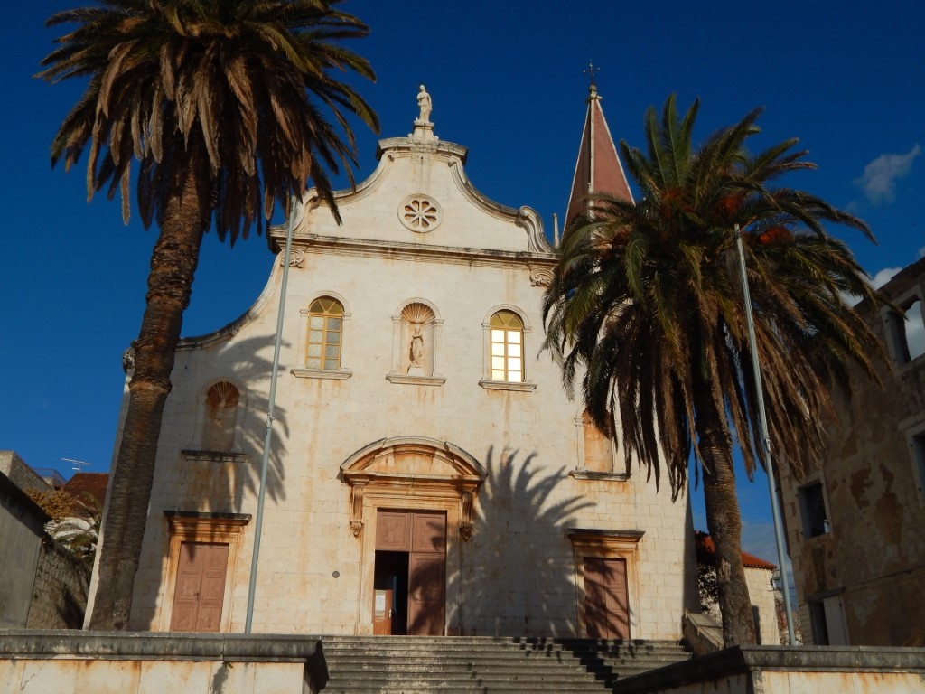 This image has an empty alt attribute; its file name is Milna_otok_Brac-12.jpg